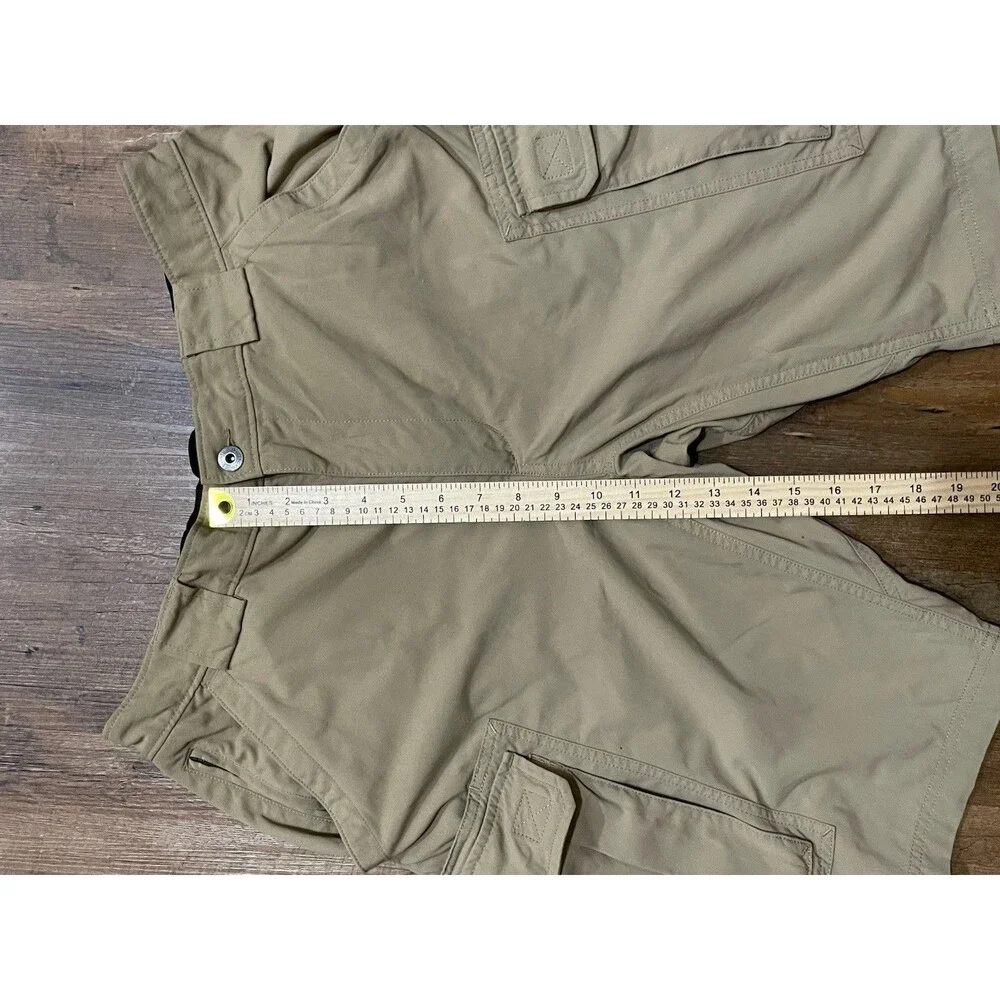 Duluth Trading Co Dry on the Fly 11 Cargo Shorts Men’s Large
